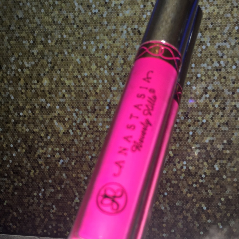 liquid lipstick